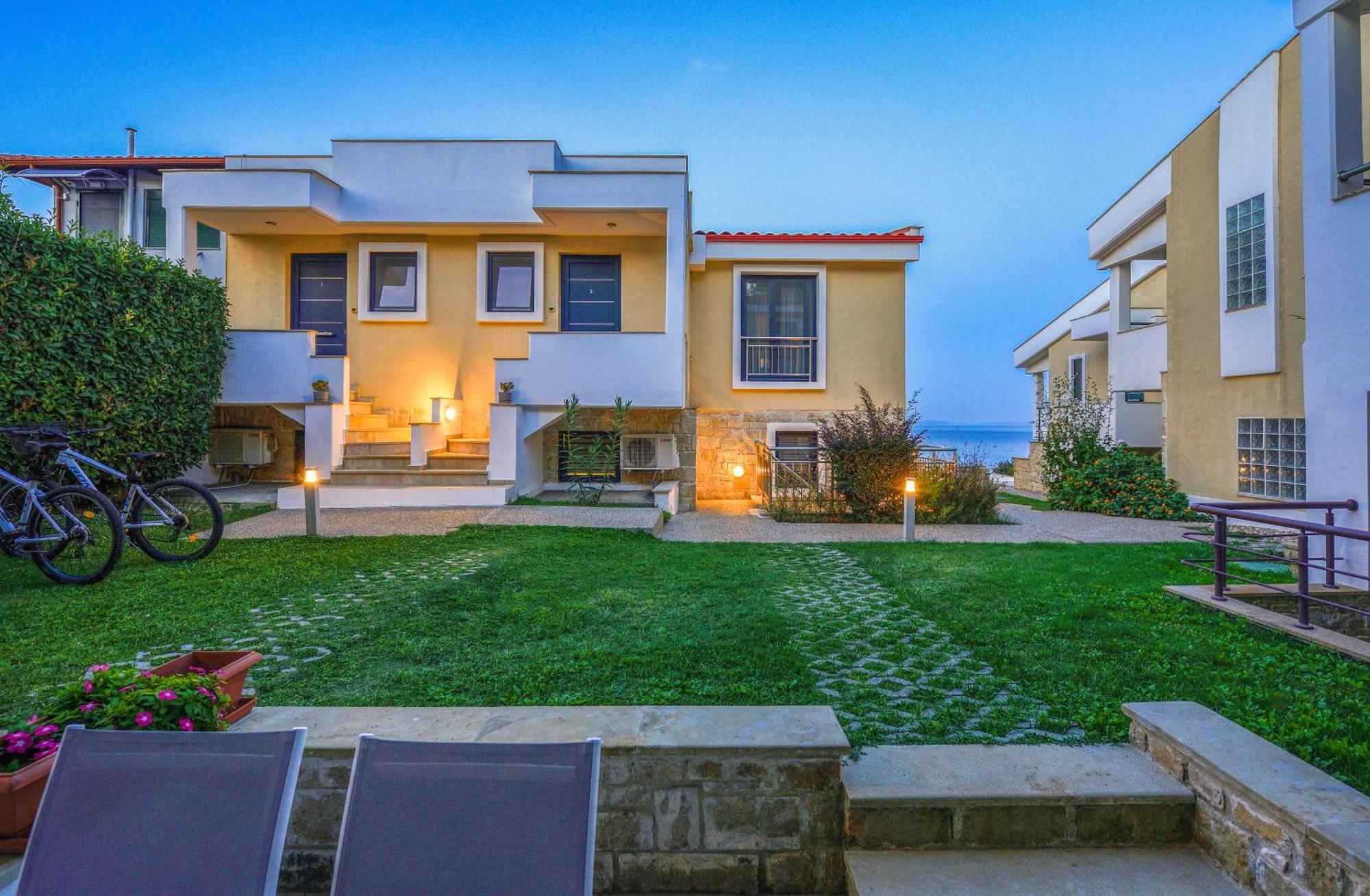 Elpiniki Luxury Apartments 尼坡帝 外观 照片